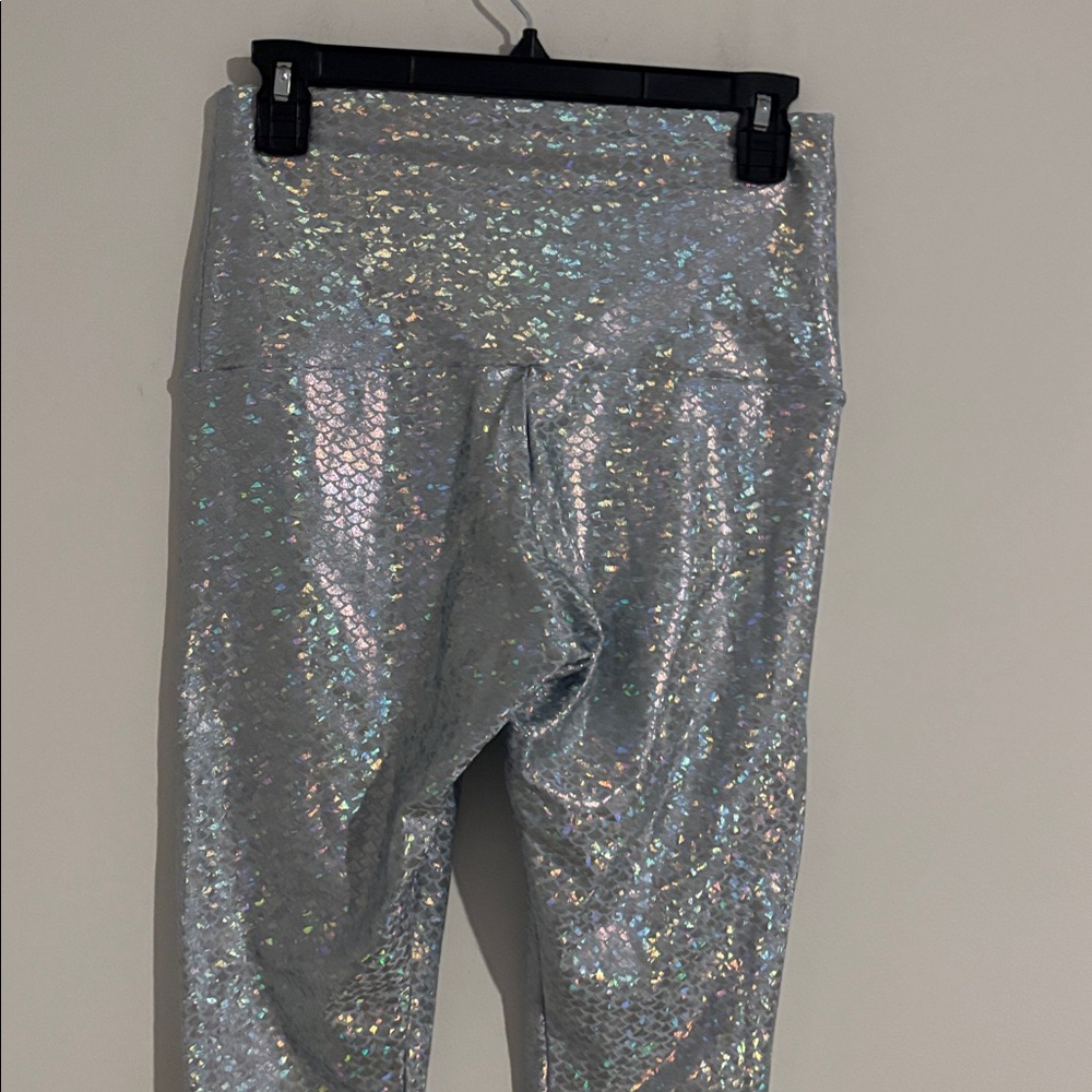 Emily Hsu Designs Silver Holographic High-Waist Leggings - Picture 12 of 12